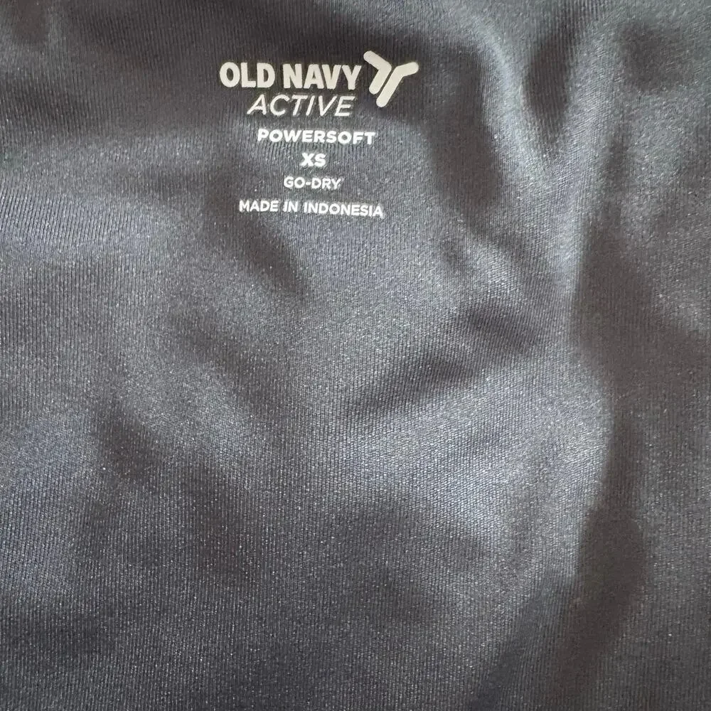 Old Navy PowerSoft Ultra-Crop Top size XS - Picture 3 of 3